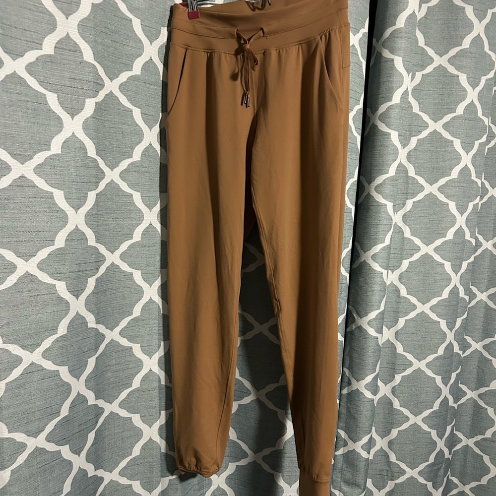 Zyia Ascend Joggers